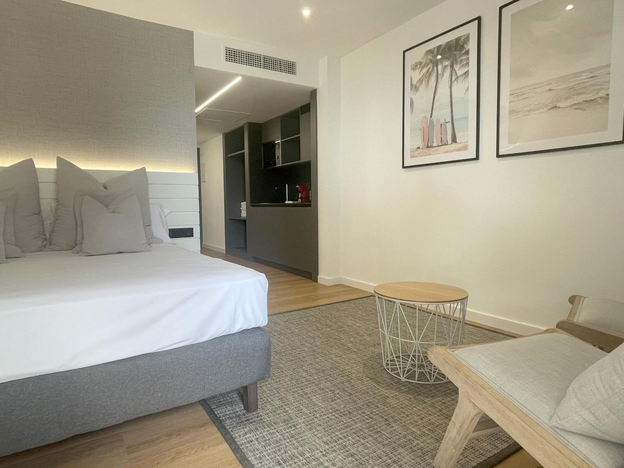 Rentalmar Suites Salou Families Only 客房 照片